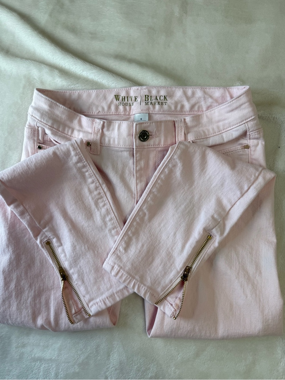 White House Black Market Pale Pink Skinny Jeans with Ankle Zips - Picture 2 of 4